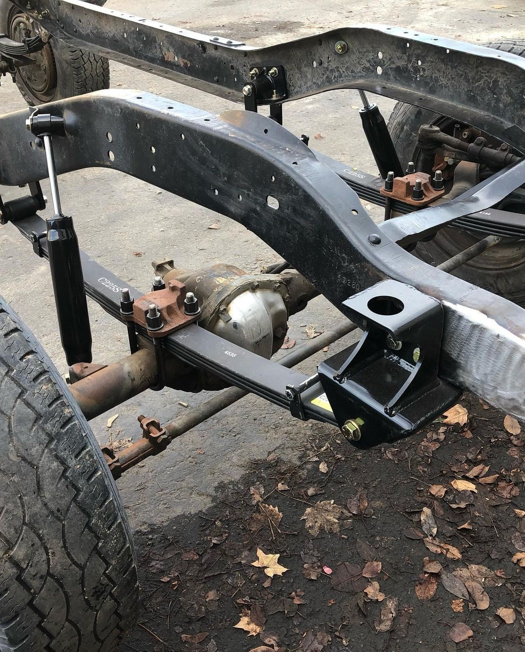 67-72 main eye hanger installed